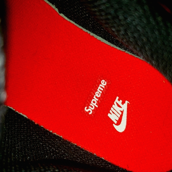 Nike supreme main image 5